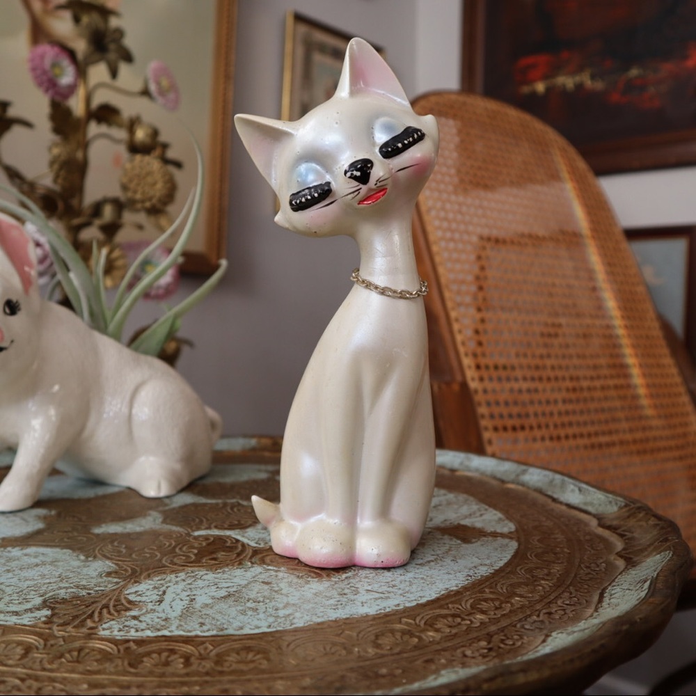 Vintage 1950’s Vintage Ceramic Cat Figurine